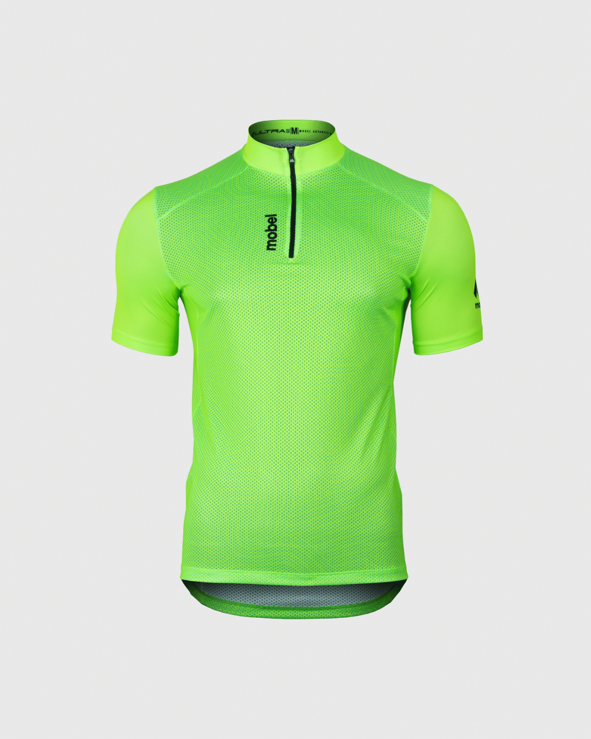 Camiseta trail verde front (1)